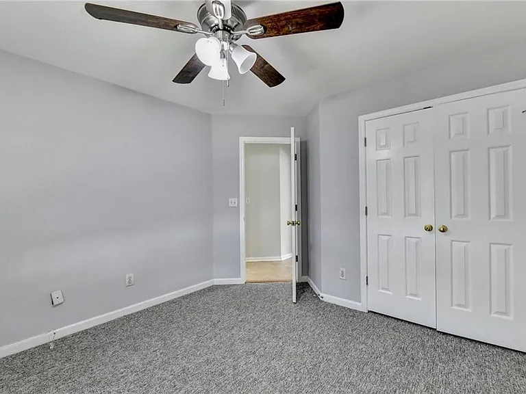 2835 Crestmont Ct — Photo 43