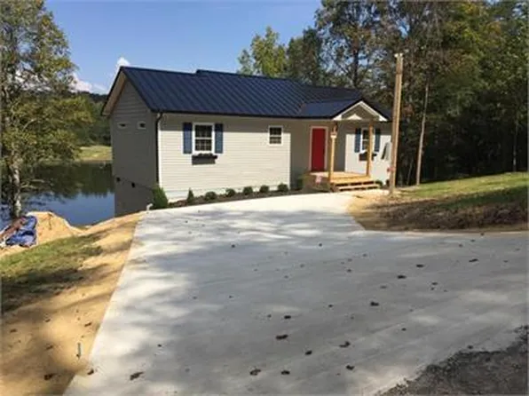 562 Siever Rd, Crossville, TN 38572