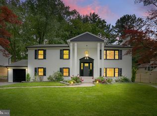 7425 Shreve Rd, Falls Church, VA 22043