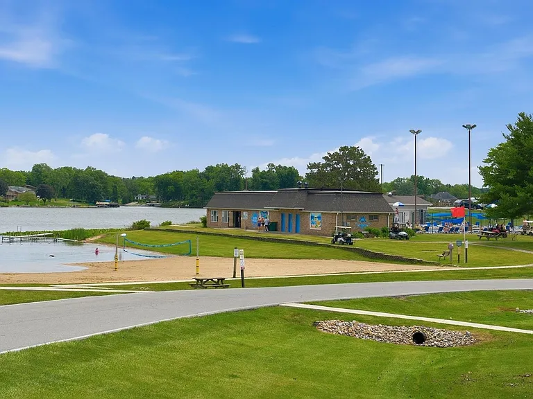 3561 Sunrise Dr — Photo 34