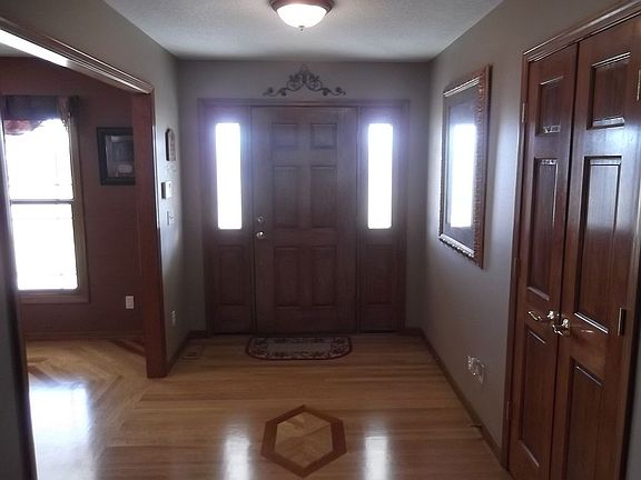 Front entry inlaid flooring