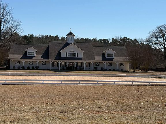 5th image of 147 Waters Edge Dr #203