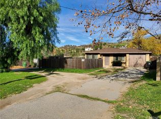 10235 La Tuna Canyon Rd, Sun Valley, CA 91352