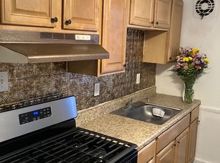 2711 W 5th St #1, Wilmington, DE 19805