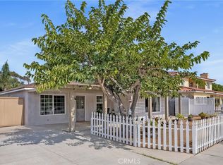 980 W 19th St, Costa Mesa, CA 92627