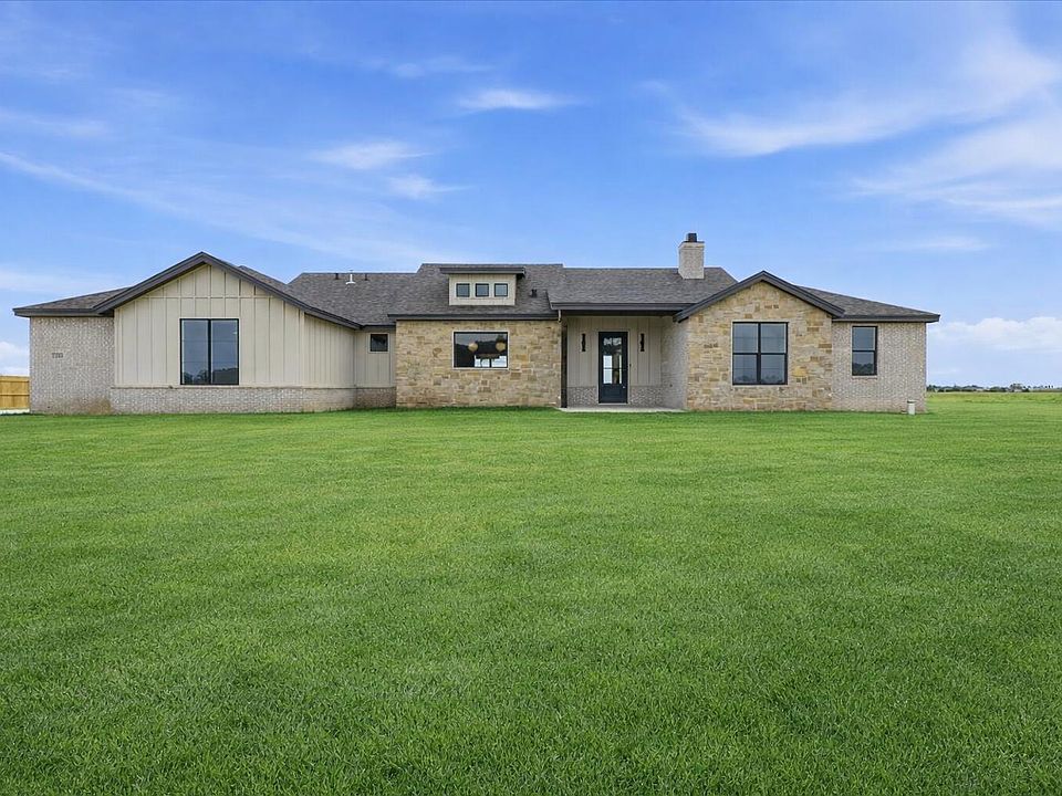1st image of 1203 County Road 7715