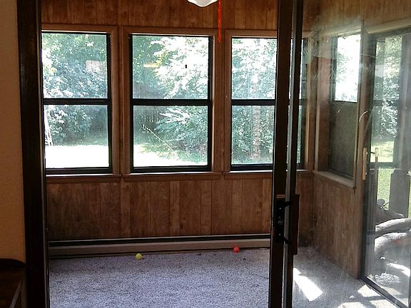 Sunroom entry