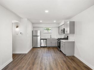 2819 Berry St #8, Houston, TX 77004
