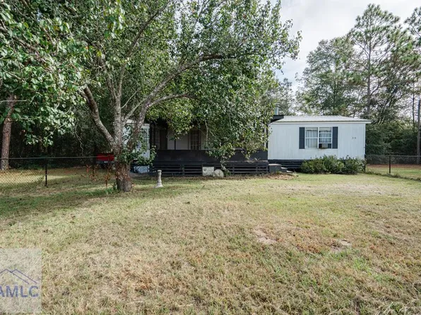 218 NE Shelton I Deloach Rd, Glennville, GA 30427