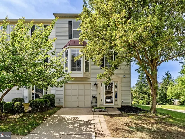 9320 Garst Dr, Manassas, VA 20110