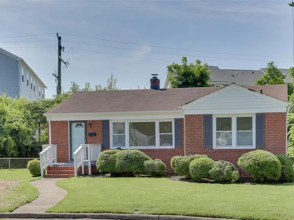 6 Linda Cir, Hampton, VA 23666