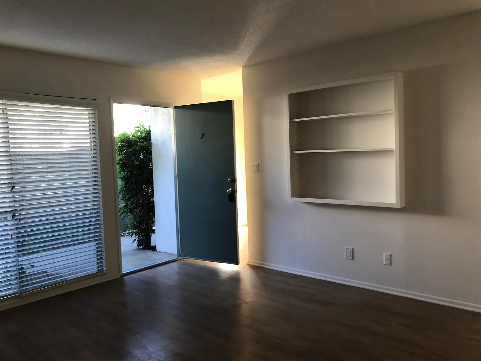 1 bed, $2,895 — Photo 2