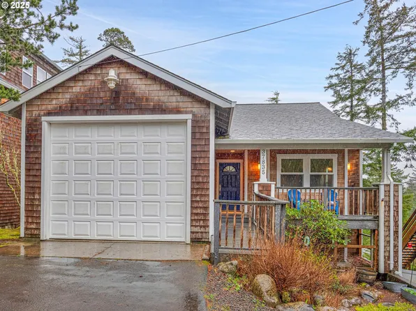 37835 19th St, Manzanita, OR 97130