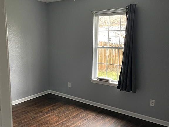 3rd image of 1442 Osprey Way