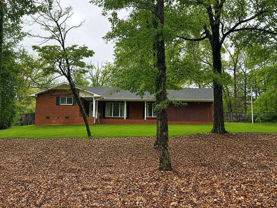 1st image of 414 Oak Rd