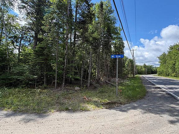 2nd image of L1 Lily Bay Road