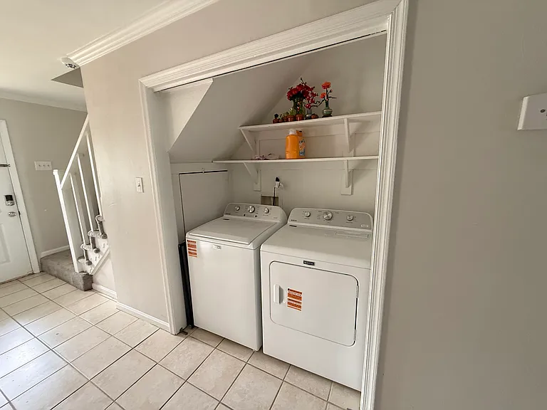 4636 Marlwood Way — Photo 7