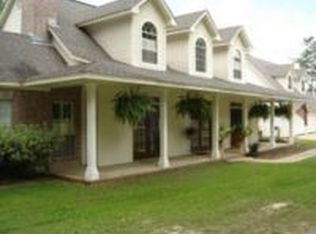 146 Summer Pl, Huntington, TX 75949