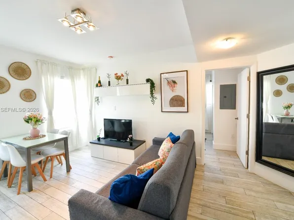 811 Jefferson Ave #204, Miami Beach, FL 33139