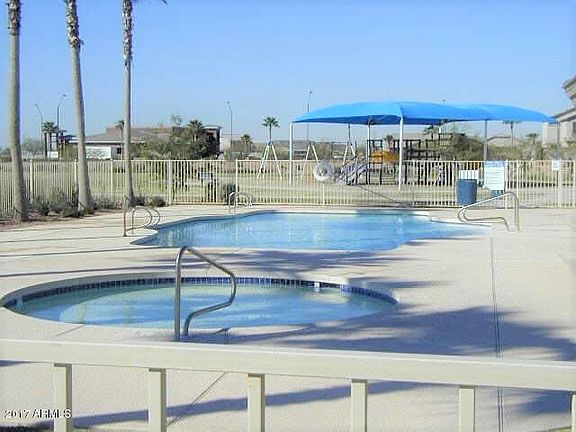 Fieldcrest Pool