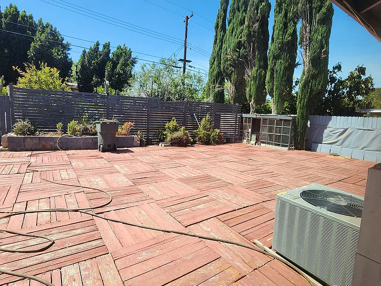 10039 Keller Ave — Photo 6