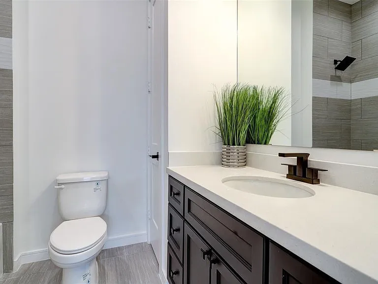 4508 Old Yale St #D — Photo 25