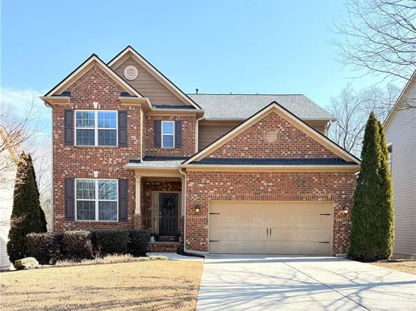 6120 Bluff Heights Dr, Cumming, GA 30040
