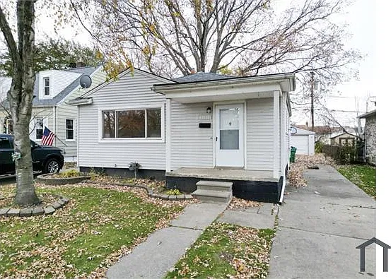 22613 Raven Ave