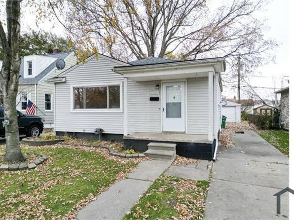22613 Raven Ave