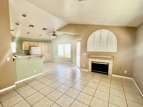 4th image of 8490 Birthstone Ave