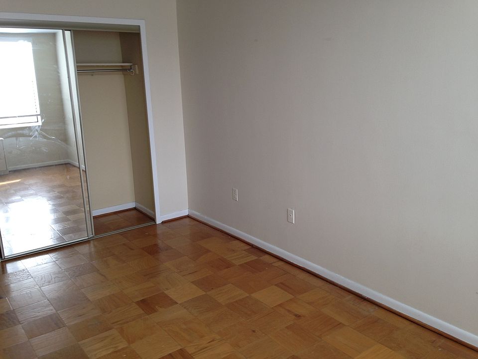 2nd image of 6641 Wakefield Dr APT 414
