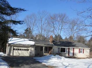 17 Smithwood Dr, North Yarmouth, ME 04097