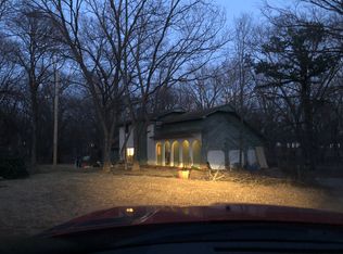 903 N Miami Ave, Chouteau, OK 74337