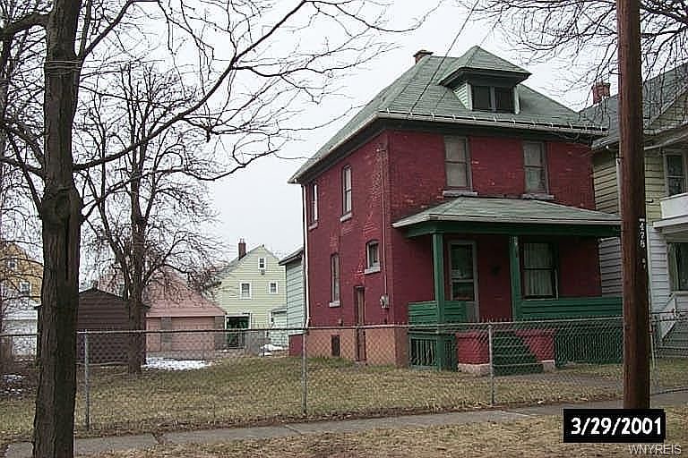2nd image of 478 26th St
