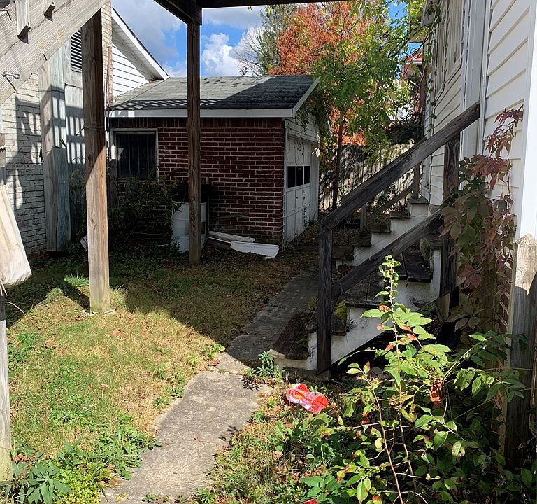 1016 College Ave, Bluefield, WV 24701 Zillow