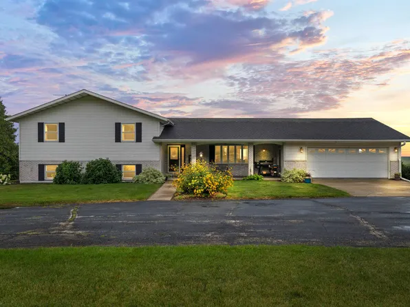 18555 County Rd G, Belmont, WI 53818