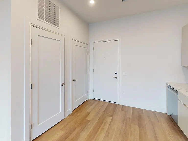 959 Dorchester Ave #409 — Photo 3