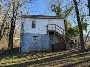 209 Jackson St, Athens, TN 37303