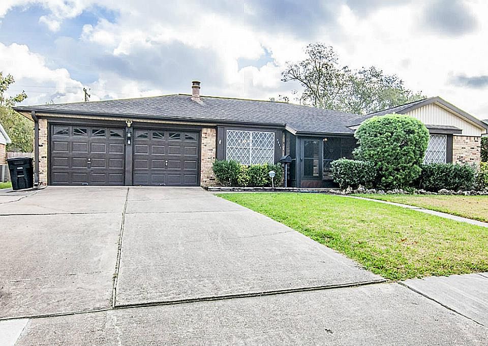 1st image of 8511 Braes River Dr