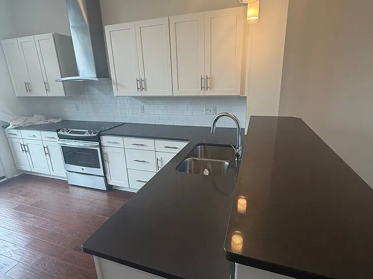 5283 Holmes St — Photo 18