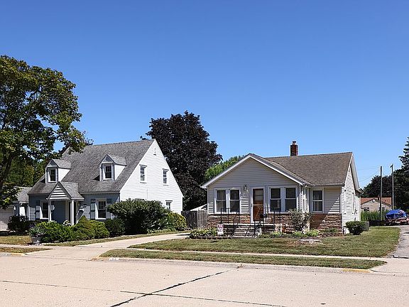 2nd image of 51 Bedell St