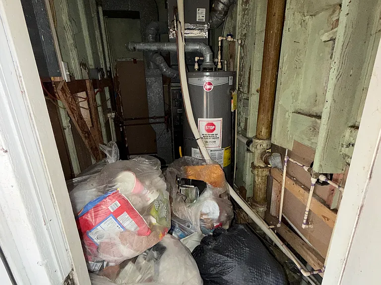 2 E Adams Dr — Photo 19