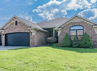 3721 N Boonville Ave, Springfield, MO 65803