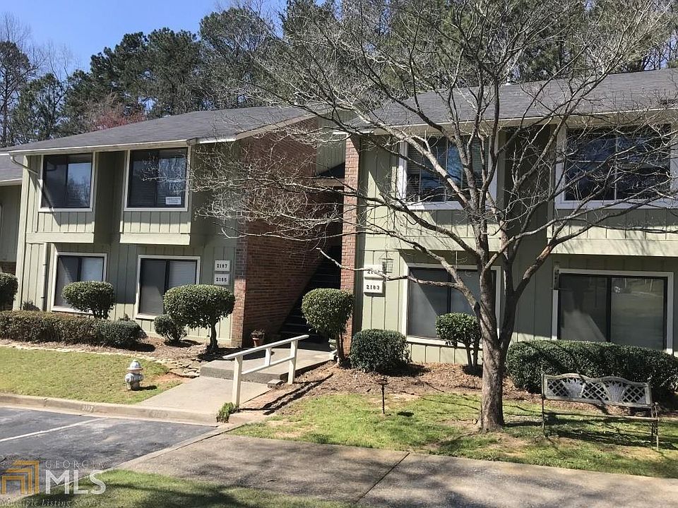 1st image of 2187 Surrey Ct