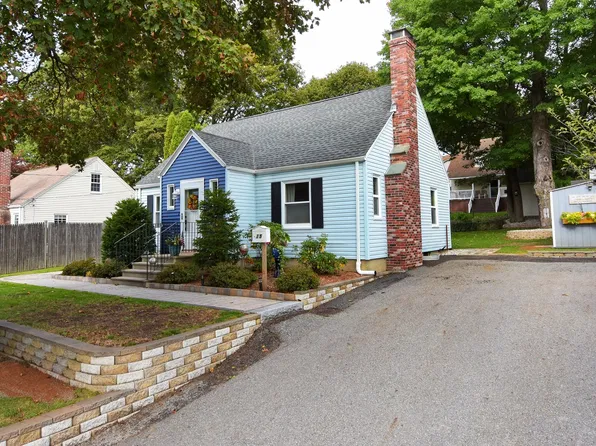 35 Calumet Ave, Worcester, MA 01606