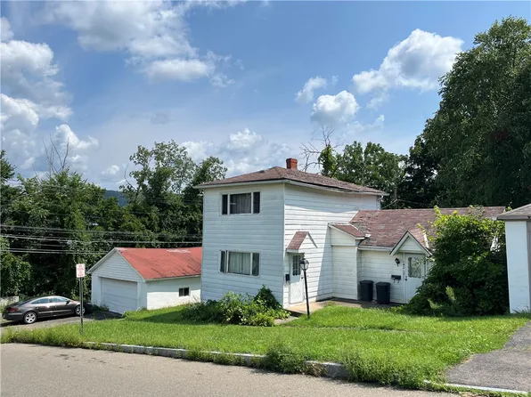 142 Washington St, Corning, NY 14830