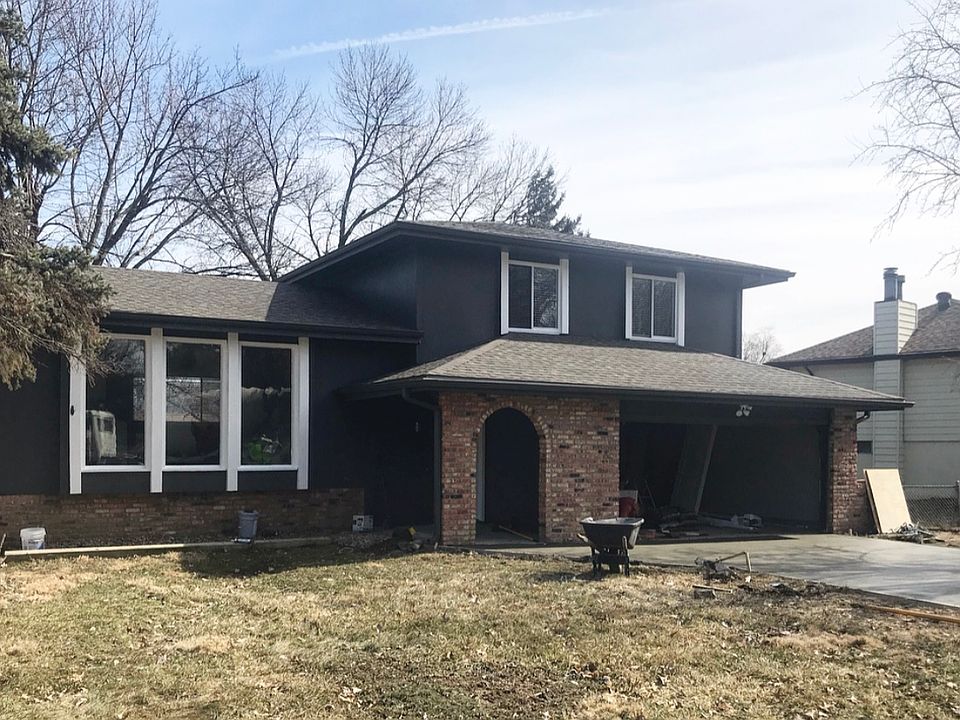 1st image of 1337 S 162nd Ave