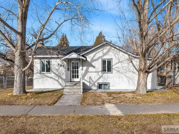 561 Gladstone St, Idaho Falls, ID 83401