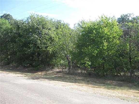 2nd image of 2219 Etta Ln