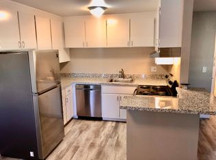 120 Granada Dr APT 11, Mountain View, CA 94043